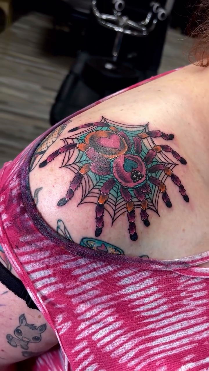 Tattoo by @angieglvz.ink — neo_traditional, realism