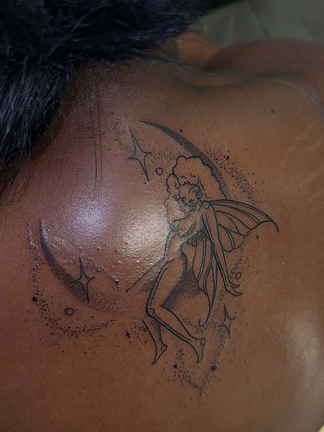 Tattoo by @xotic_inkk โ fine_line, illustrative