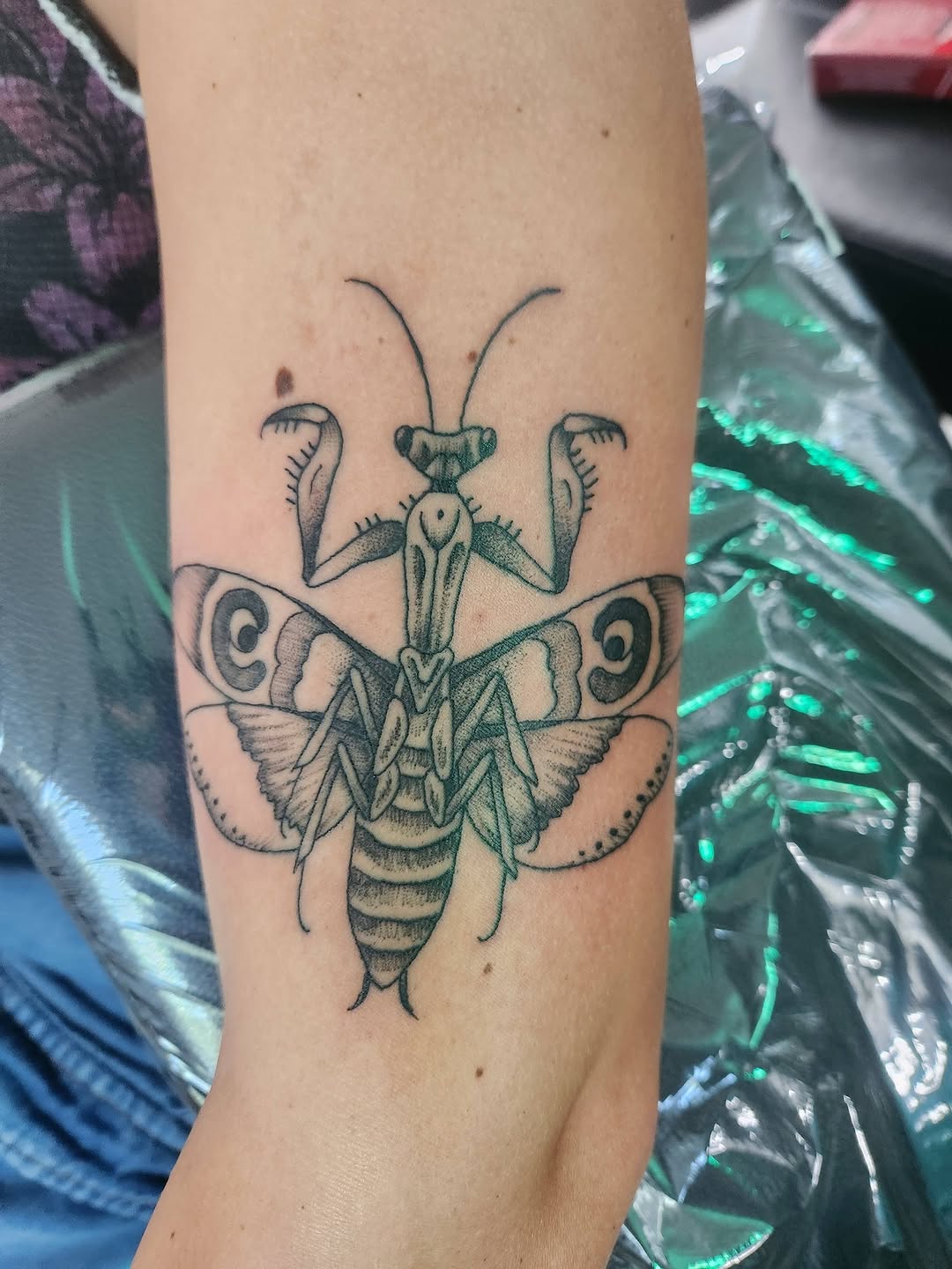Tattoo by @captain.slug โ black_and_grey, dotwork