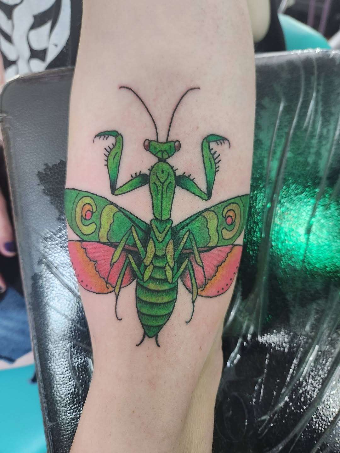 Tattoo by @captain.slug โ new_school