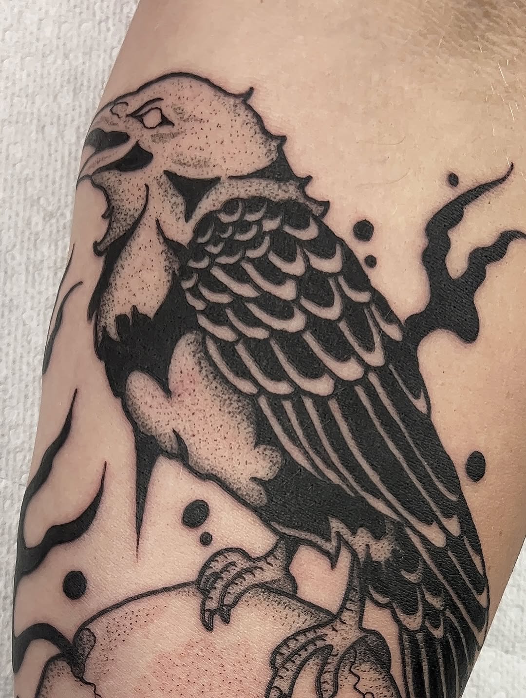 Tattoo by @devi.tattoos โ blackwork, dotwork