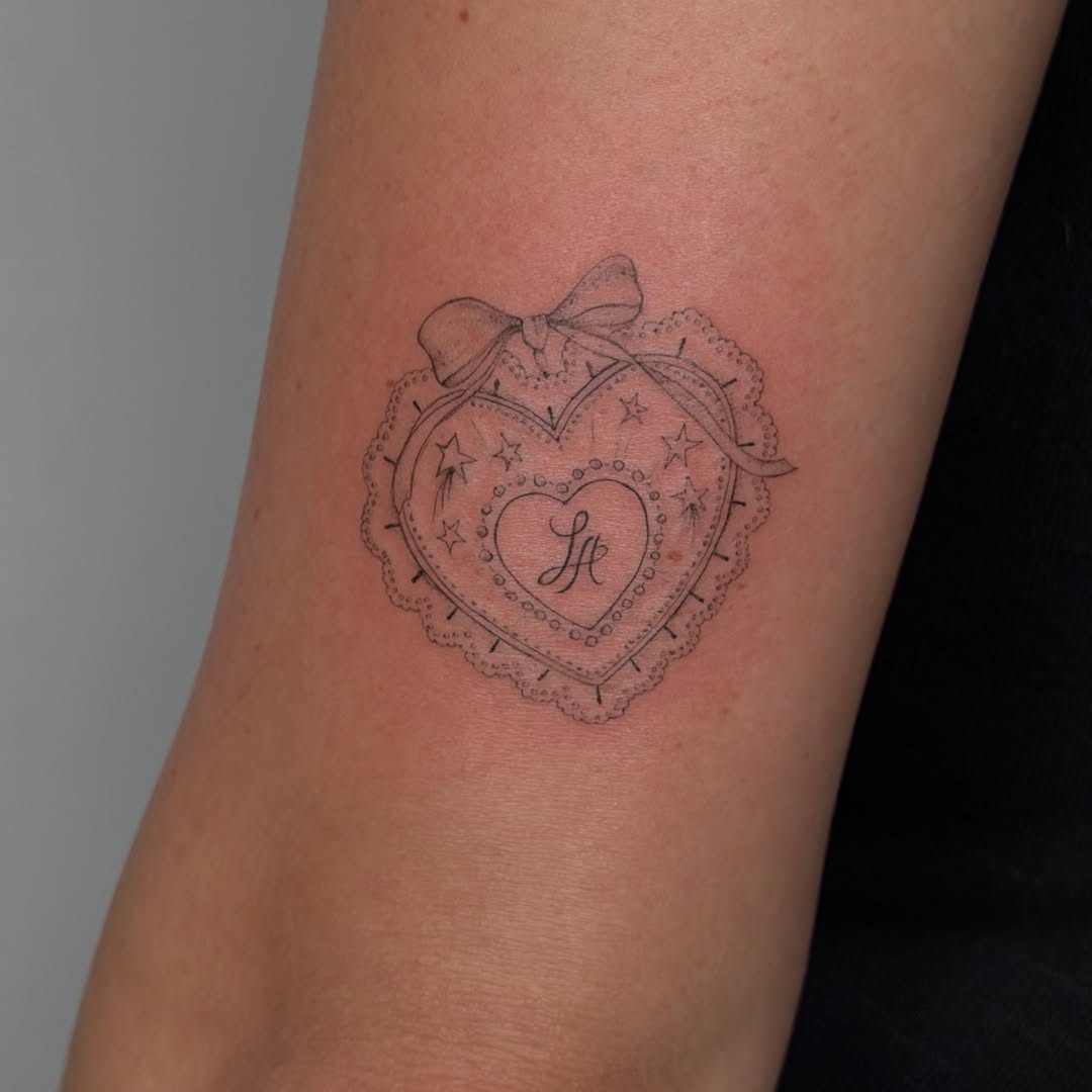 Tattoo by @lusi.ne.tattoo — fine_line, lettering_script