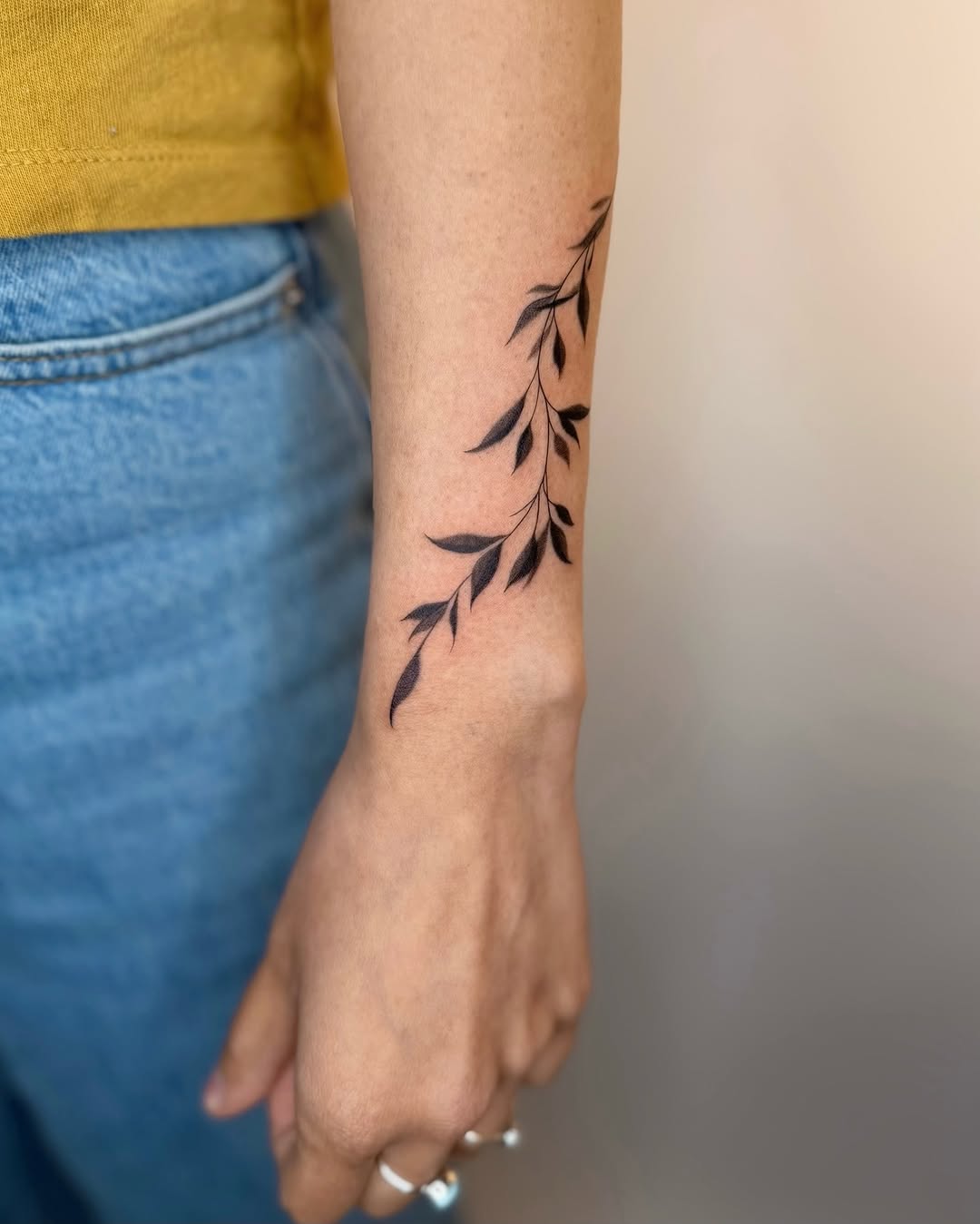 Tattoo by @av1.ink — fine_line, illustrative