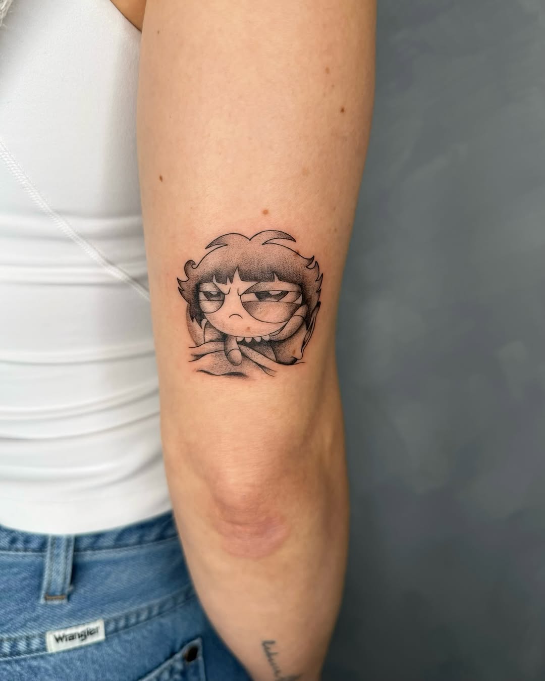 Tattoo by @av1.ink — illustrative, black_and_grey