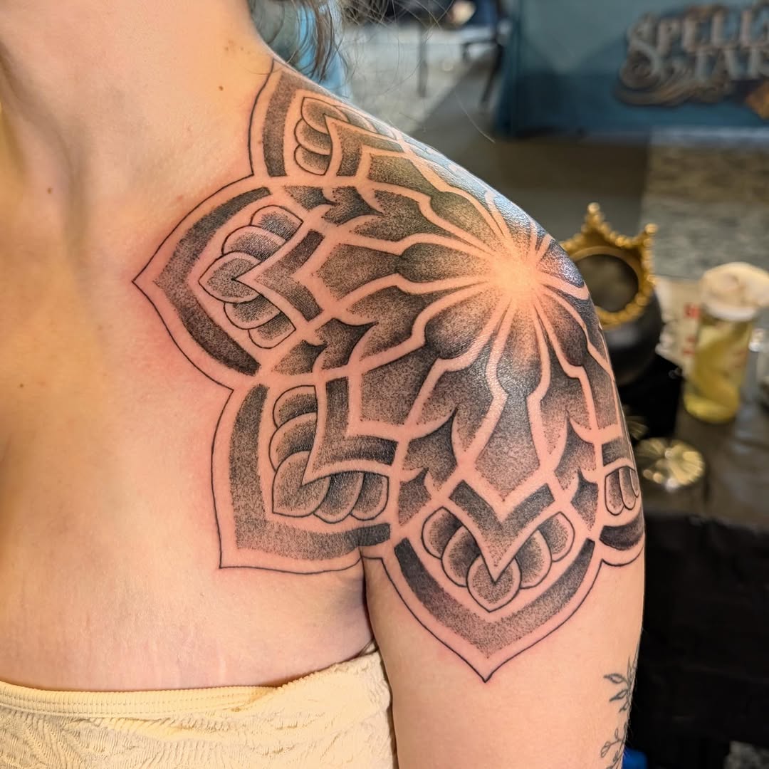 Tattoo by @heathstudiosandtattoo โ dotwork, geometric