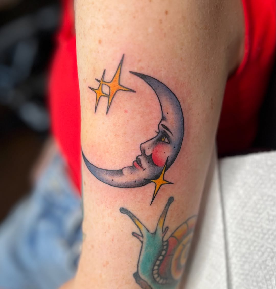 Tattoo by @bwood_tattoo โ american_traditional