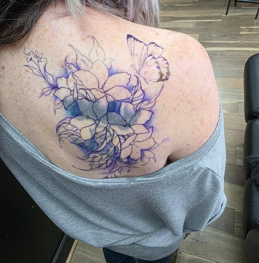 Tattoo by @lizzywiglz — fine_line, watercolor