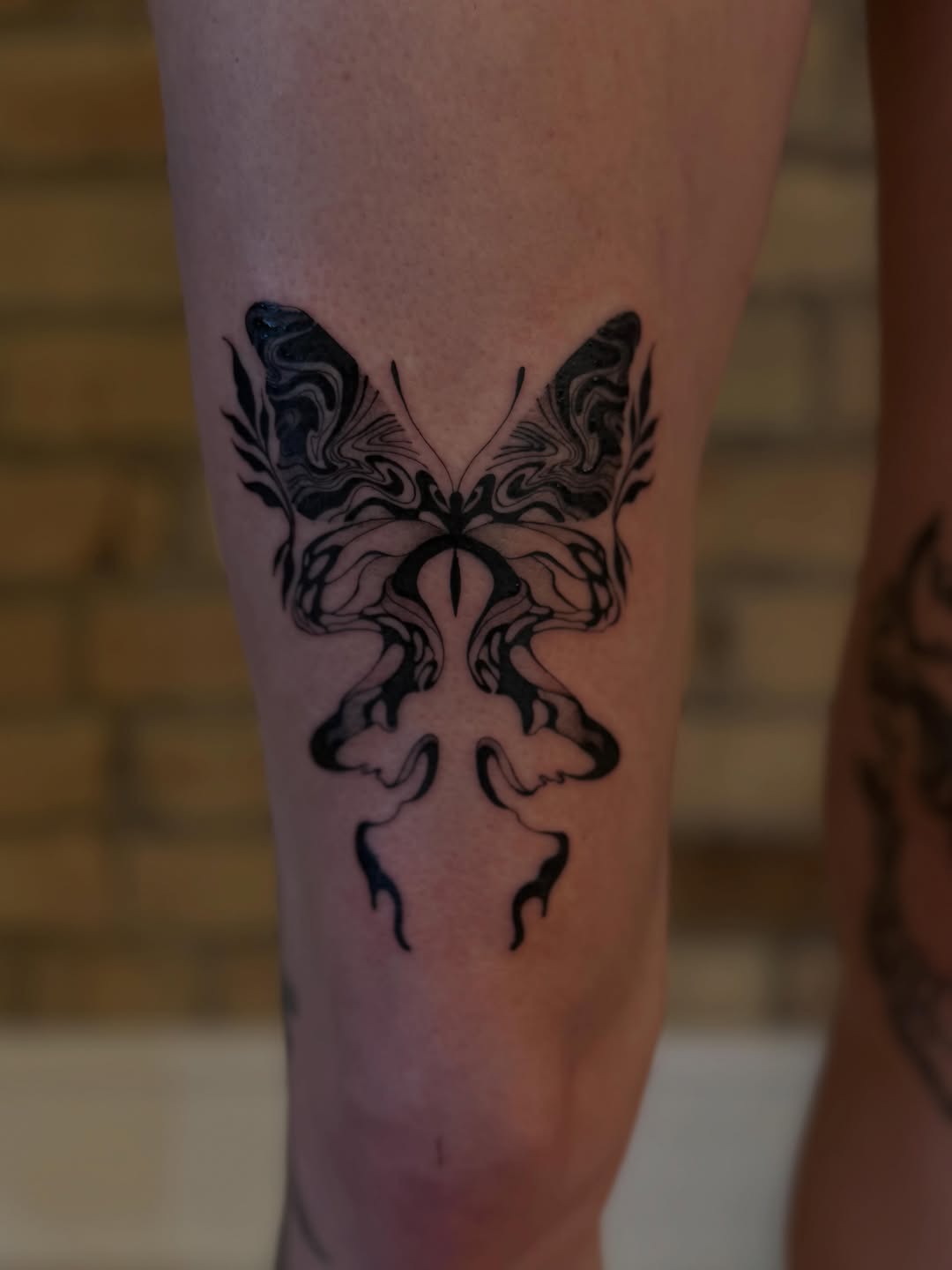 Tattoo by @onlyslightlyartistic โ illustrative, blackwork