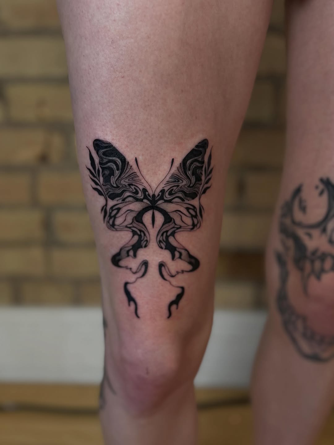 Tattoo by @onlyslightlyartistic โ blackwork, illustrative