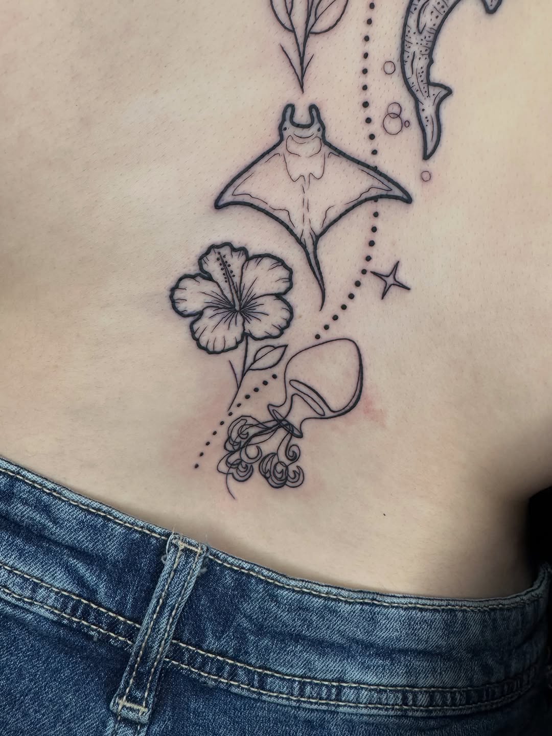 Tattoo by @shawndoestattoos โ fine_line, dotwork