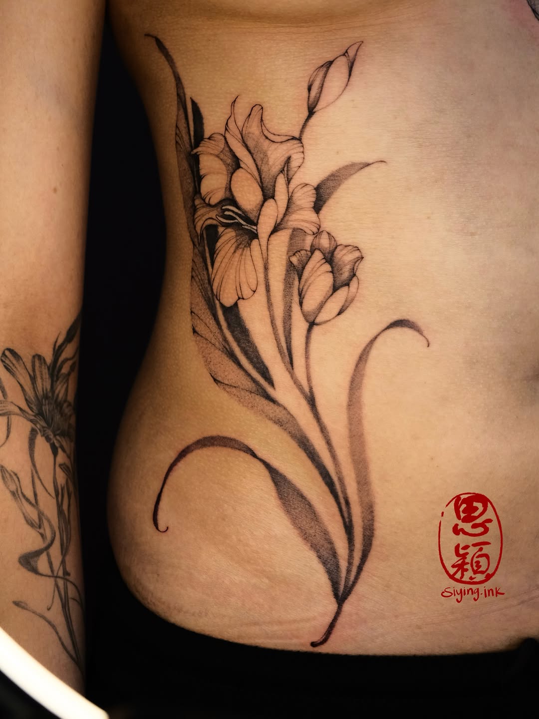 Tattoo by @siying.ink โ illustrative, black_and_grey