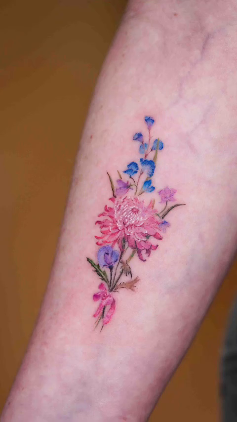 Tattoo by @soopool_tattoo — fine_line, watercolor