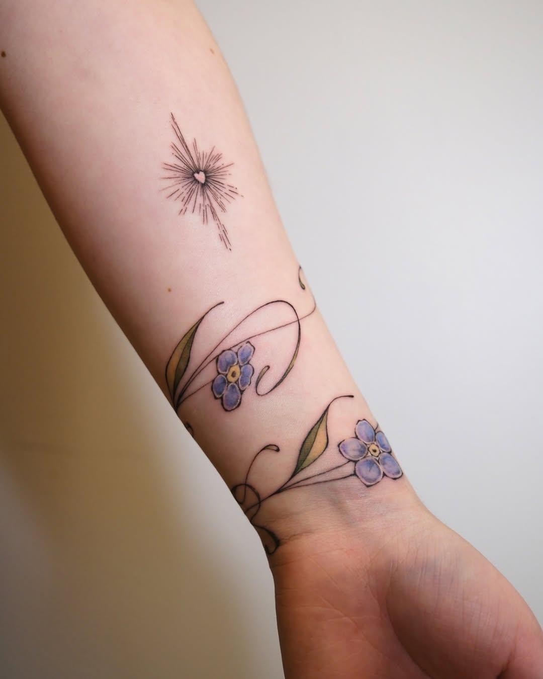 Tattoo by @lunarabbittattoo â fine_line, minimalist