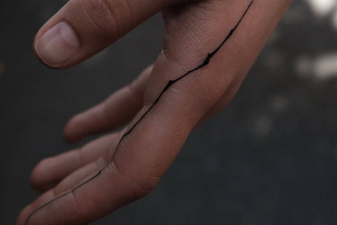 Tattoo by @tolstun.ink โ fine_line
