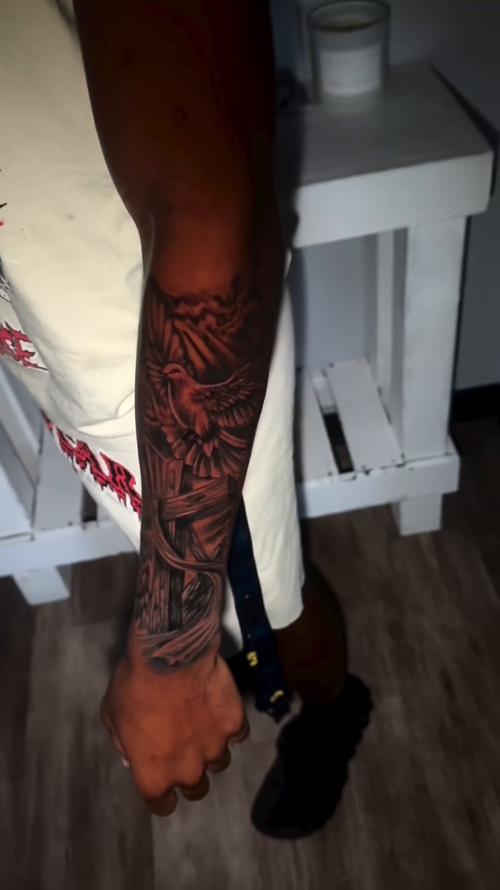 Tattoo by @ink_lozo β black_and_grey, illustrative