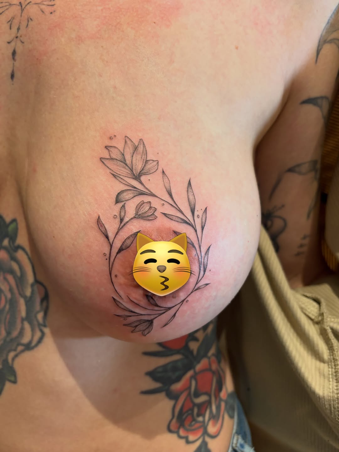 Tattoo by @em_pene — fine_line, illustrative