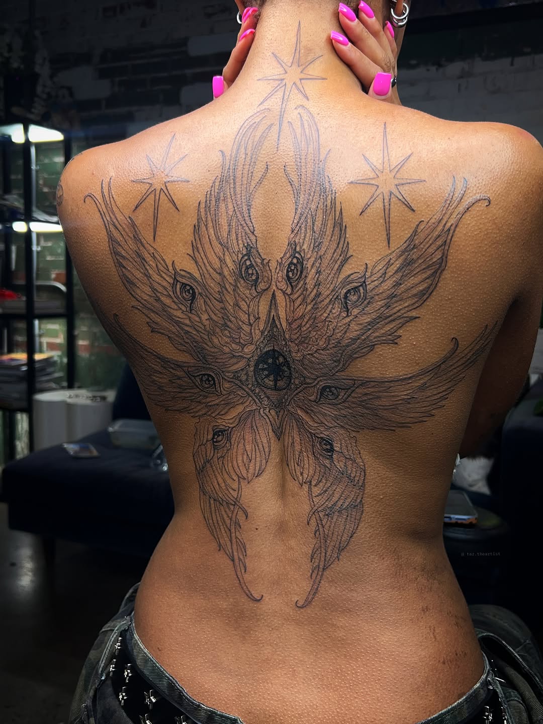 Tattoo by @taztheartist.tattoos โ blackwork