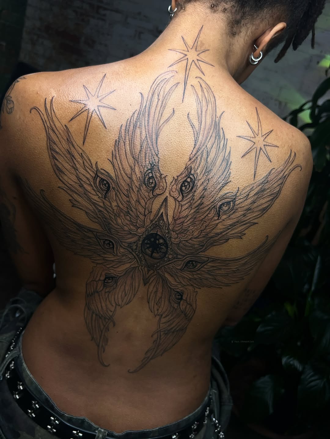 Tattoo by @taztheartist.tattoos โ blackwork