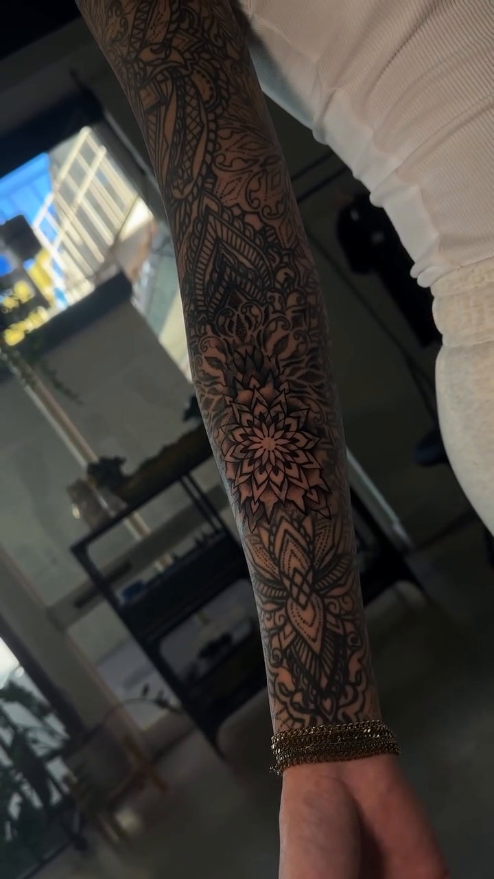 Tattoo by @trayye.ink — black_and_grey, ornamental