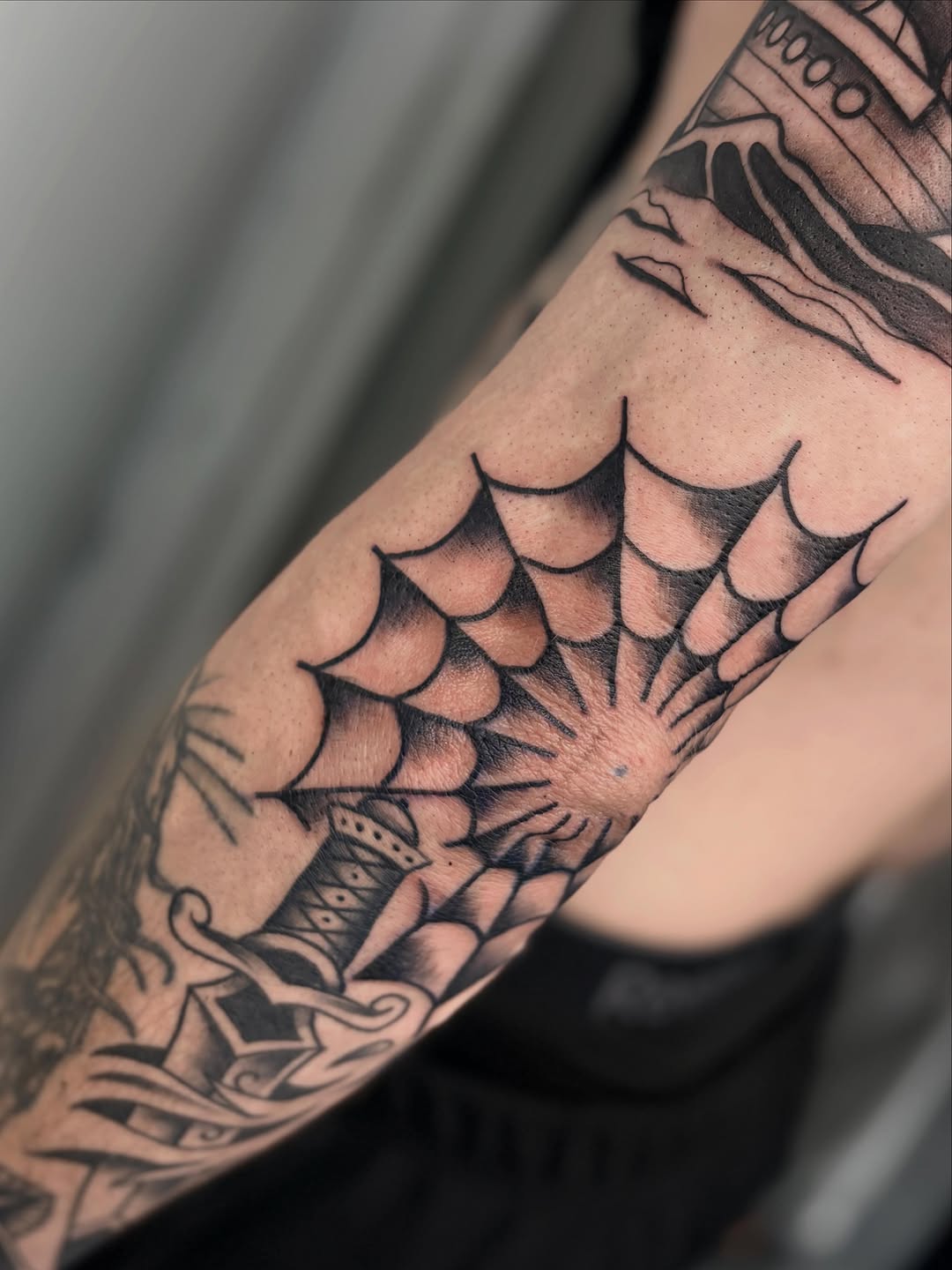 Tattoo by @tattoosbytessa_ — american_traditional, black_and_grey