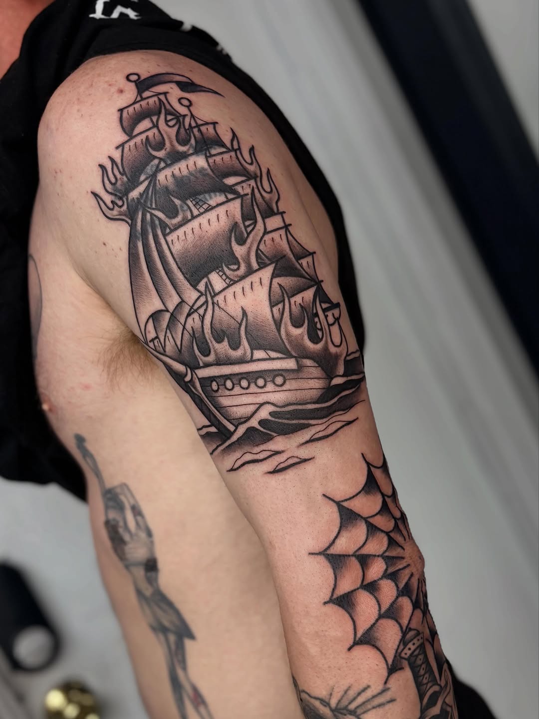 Tattoo by @tattoosbytessa_ — american_traditional