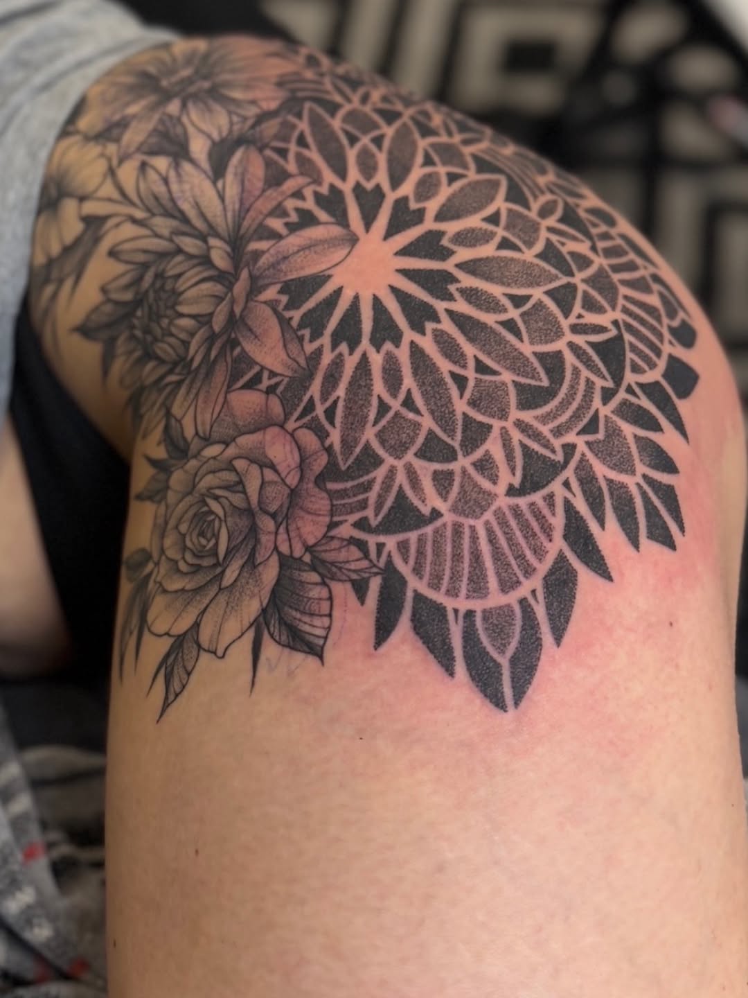 Tattoo by @rikkybobbytattoo โ dotwork, black_and_grey
