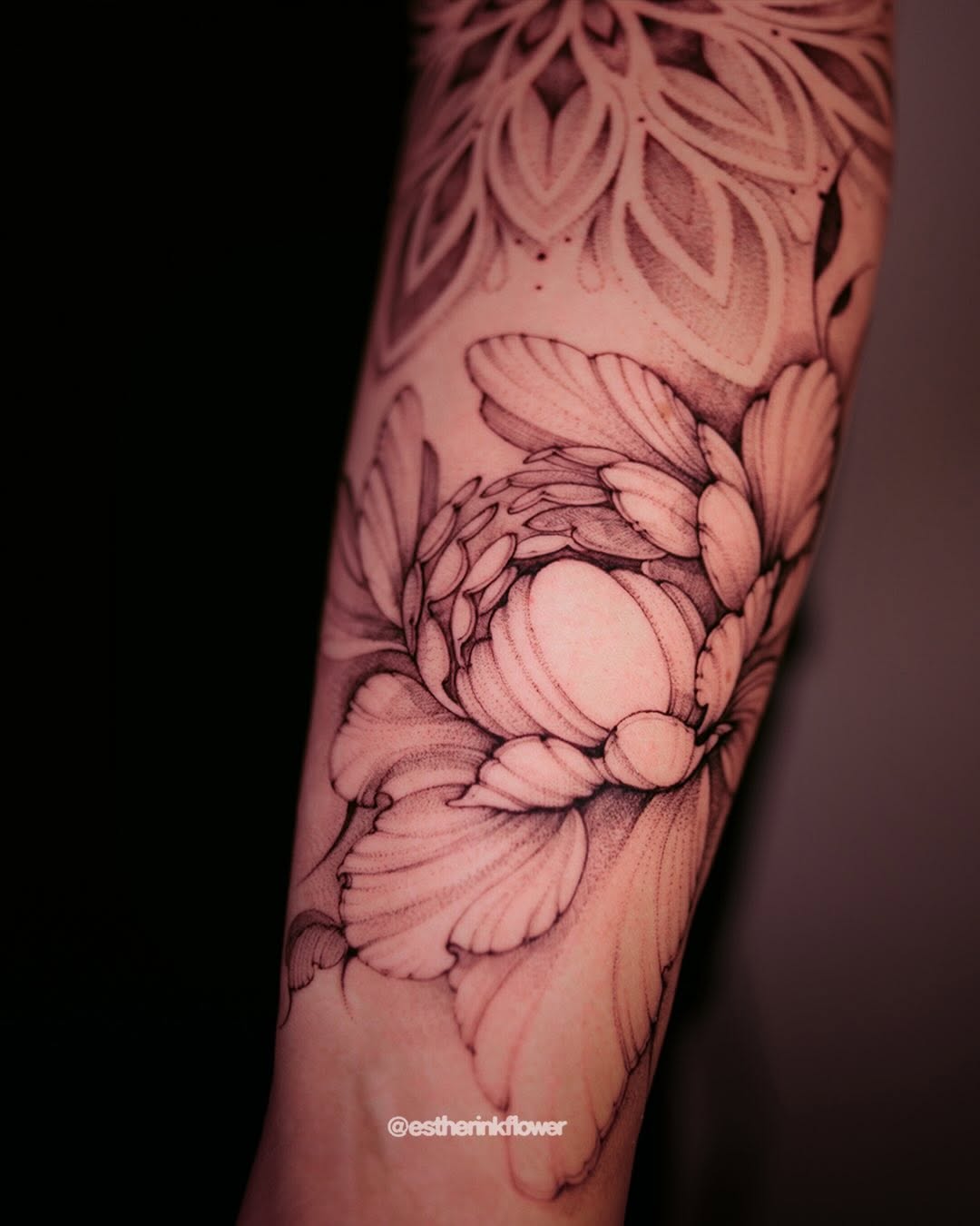 Tattoo by @estherinkflower — illustrative, dotwork