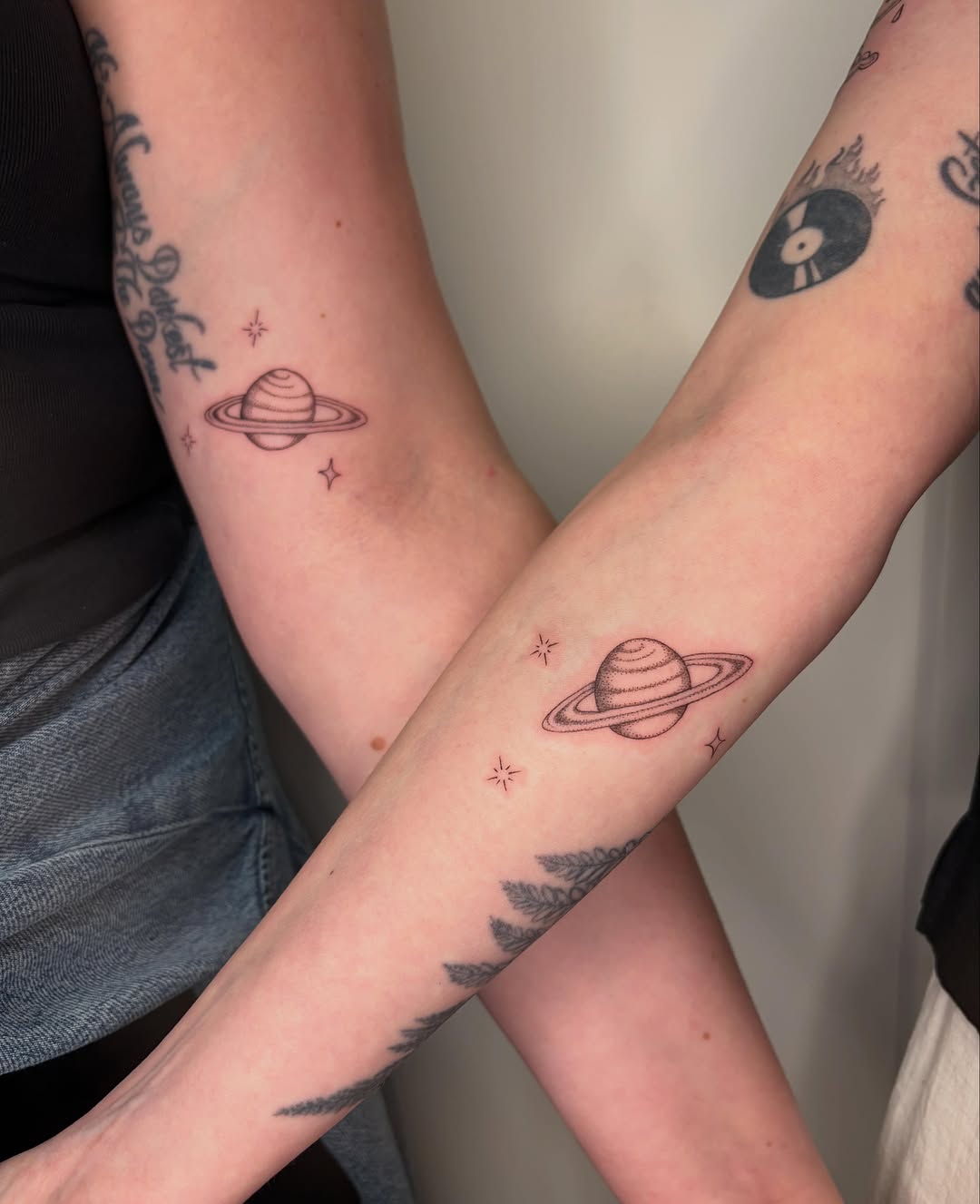 Tattoo by @en.terra — fine_line