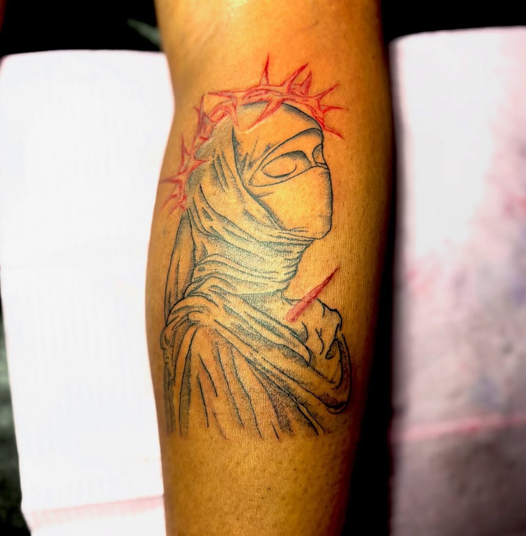 Tattoo by @theeartess — black_and_grey