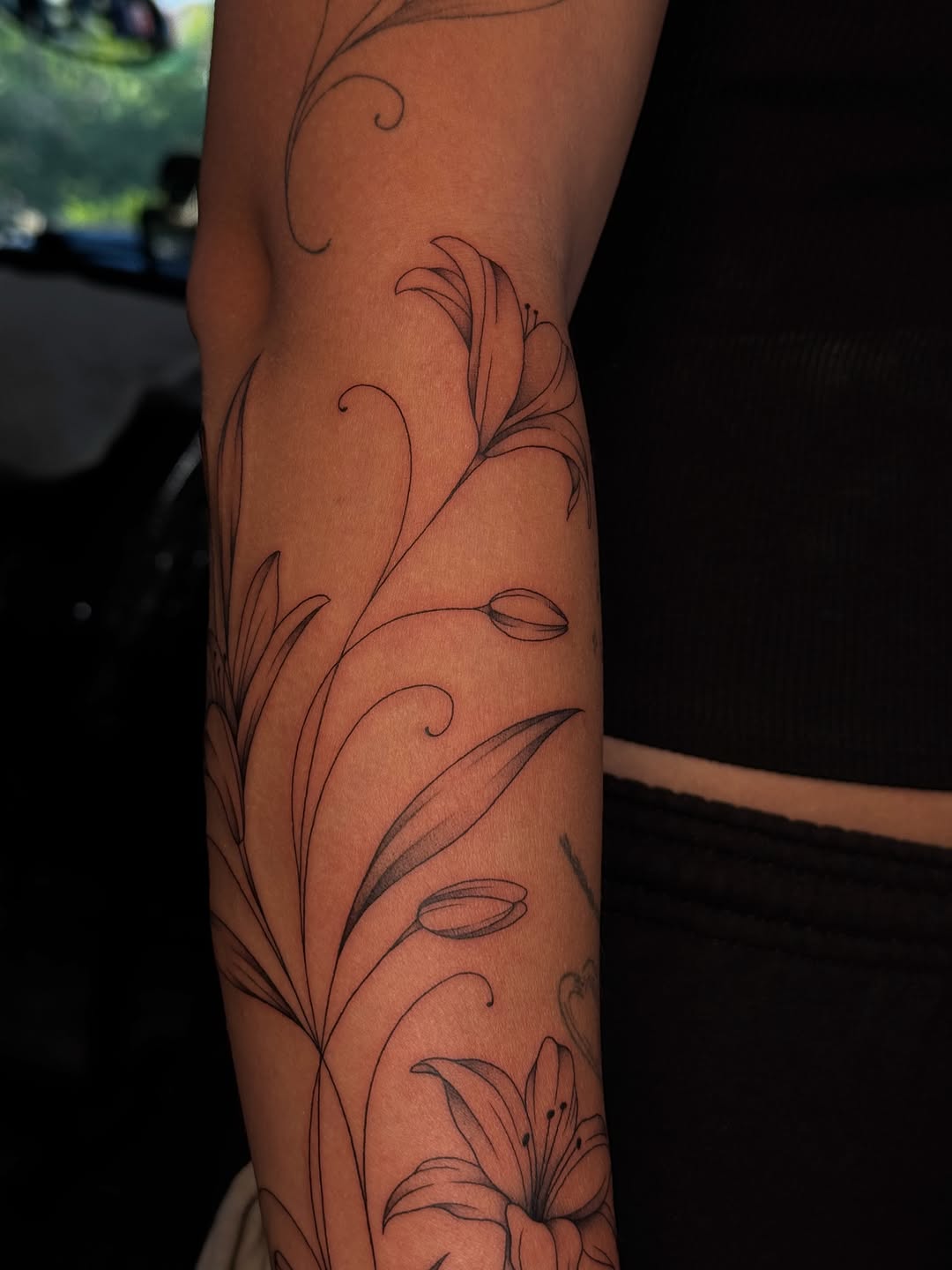 Tattoo by @inkedbyjulia โ fine_line