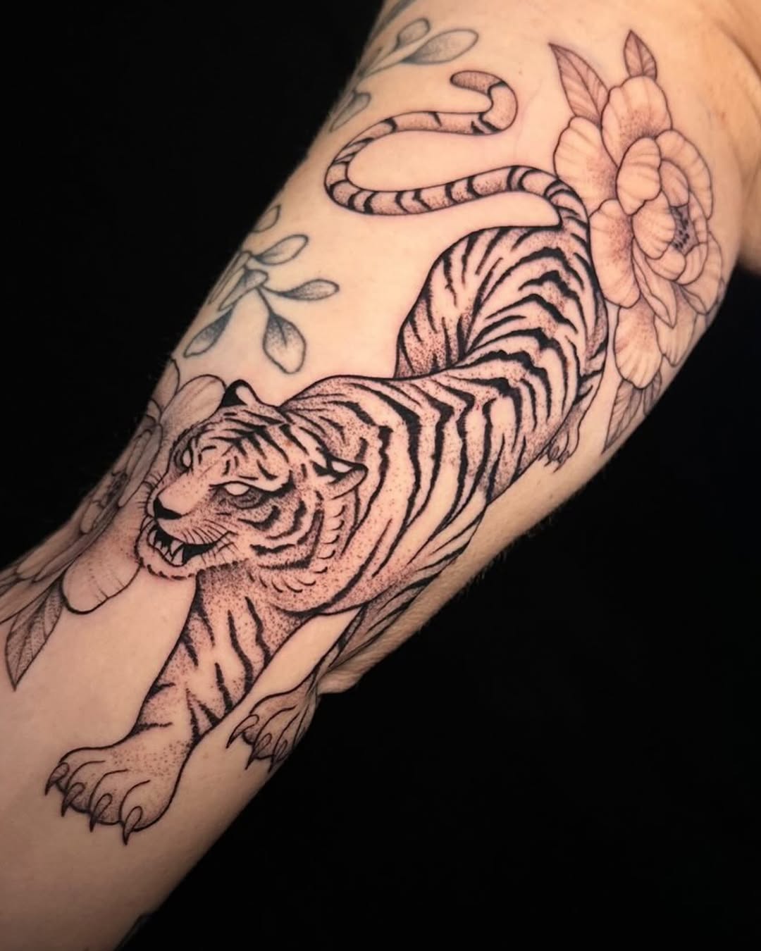 Tattoo by @inkedbysavanna — black_and_grey, dotwork