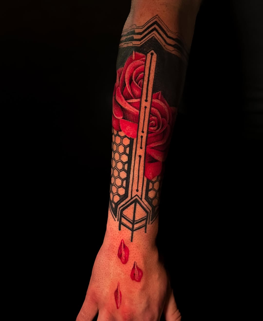 Tattoo by @_dreadnot_ — realism, geometric