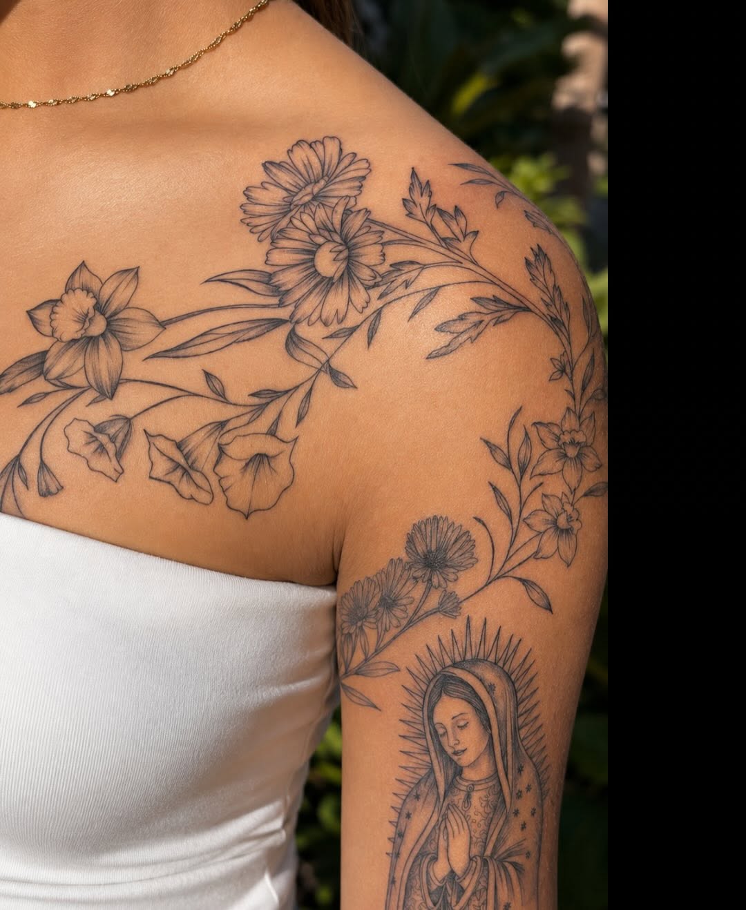Tattoo by @nini_inkz — fine_line