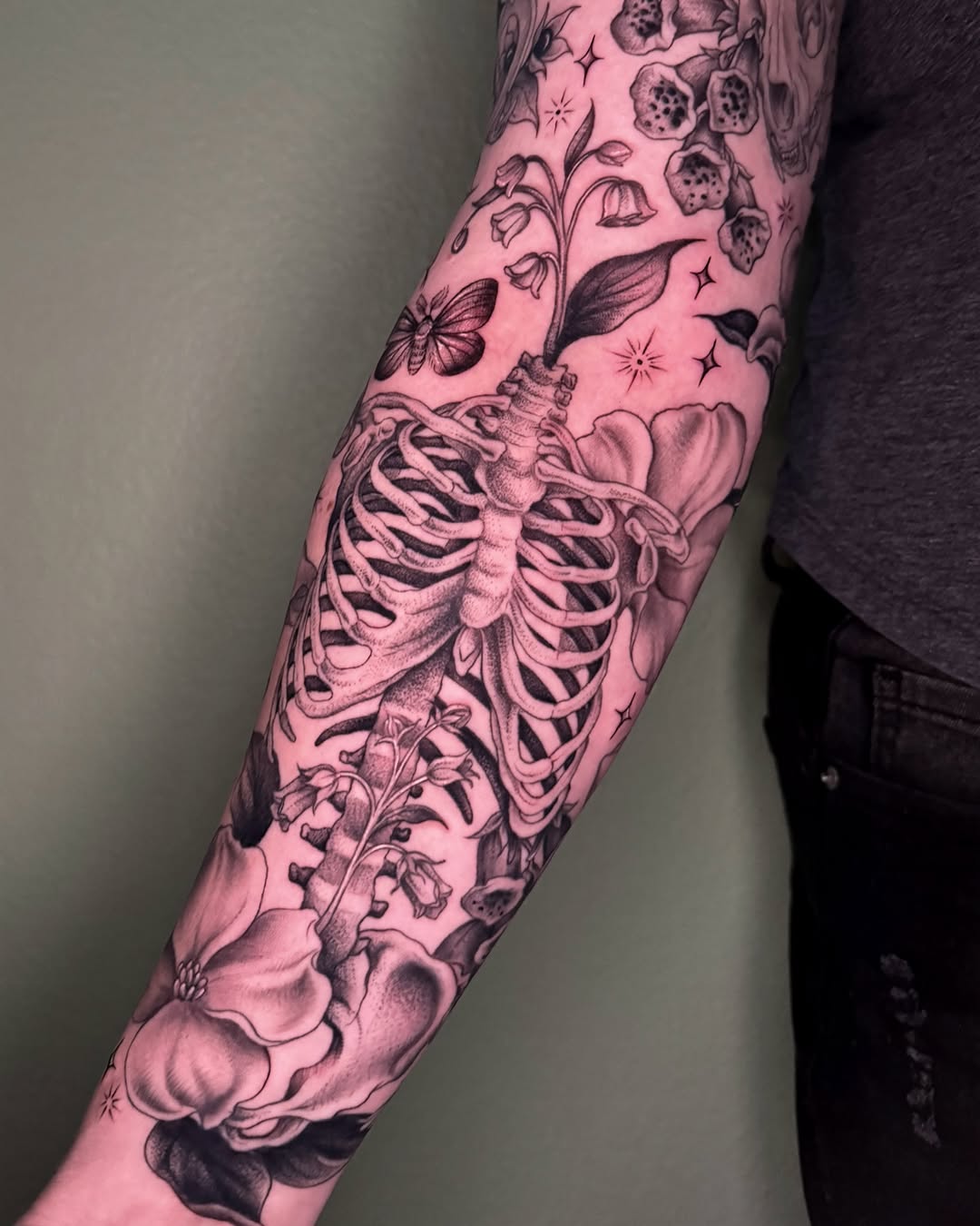 Tattoo by @nichole.viridian — black_and_grey, illustrative