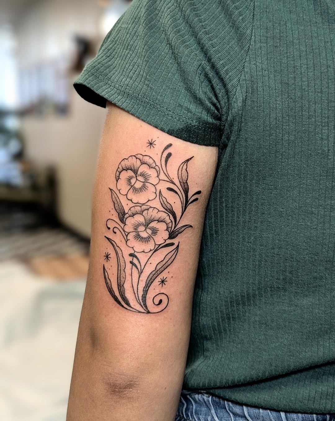 Tattoo by @daniturkeysammie — fine_line