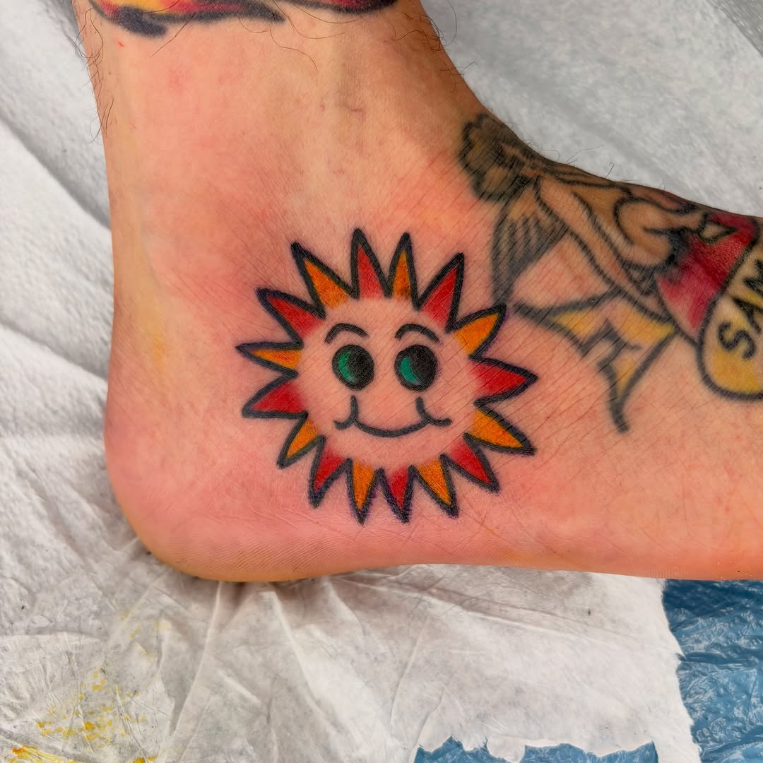 Tattoo by @tattoobraedon โ american_traditional