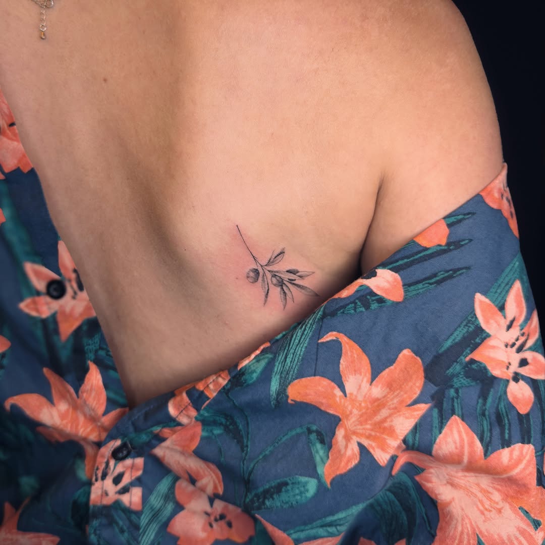 Tattoo by @vu_tattooer — fine_line
