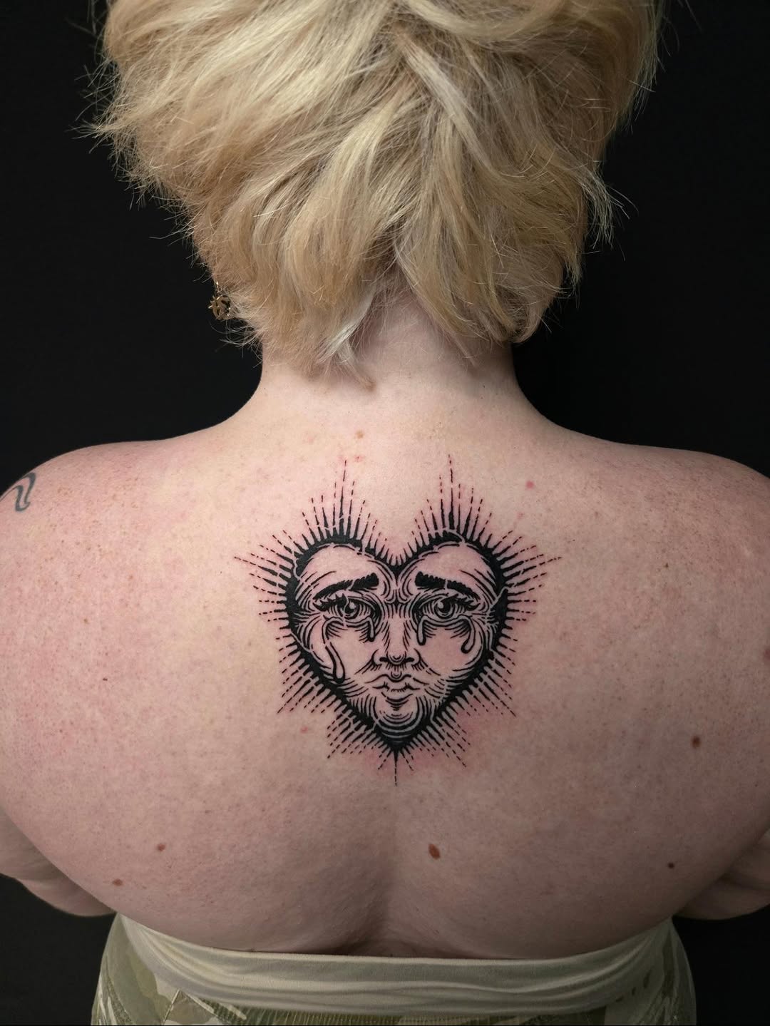 Tattoo by @pearthebeartattoo — blackwork, illustrative