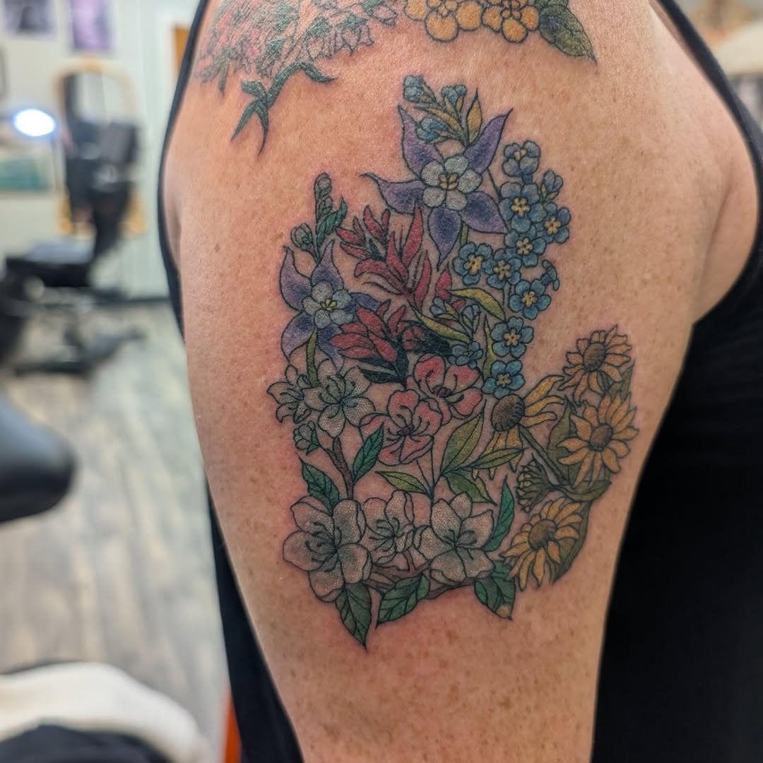 Tattoo by @taliaz_tattoos โ fine_line