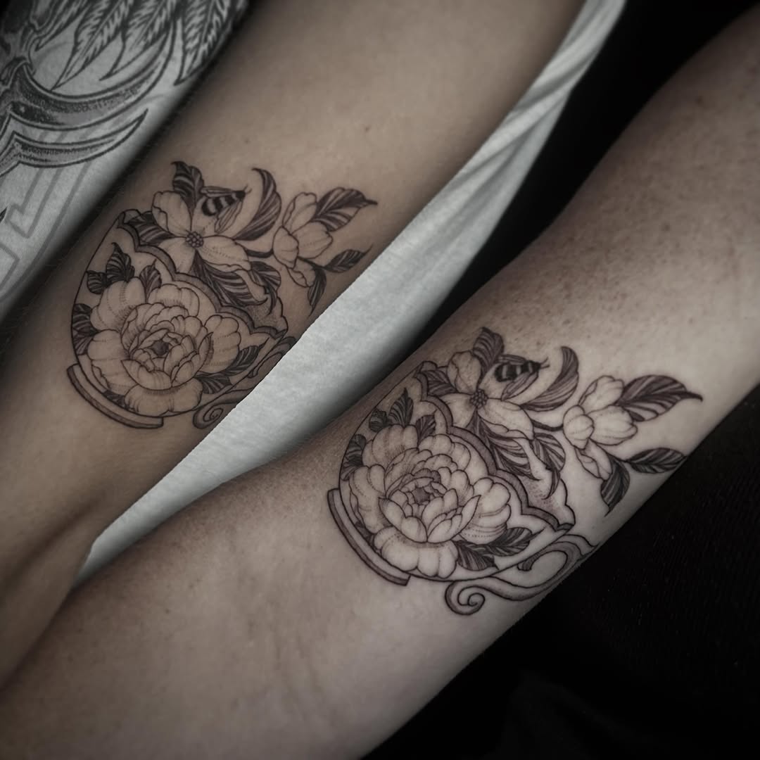 Tattoo by @ashleemshar — black_and_grey, fine_line