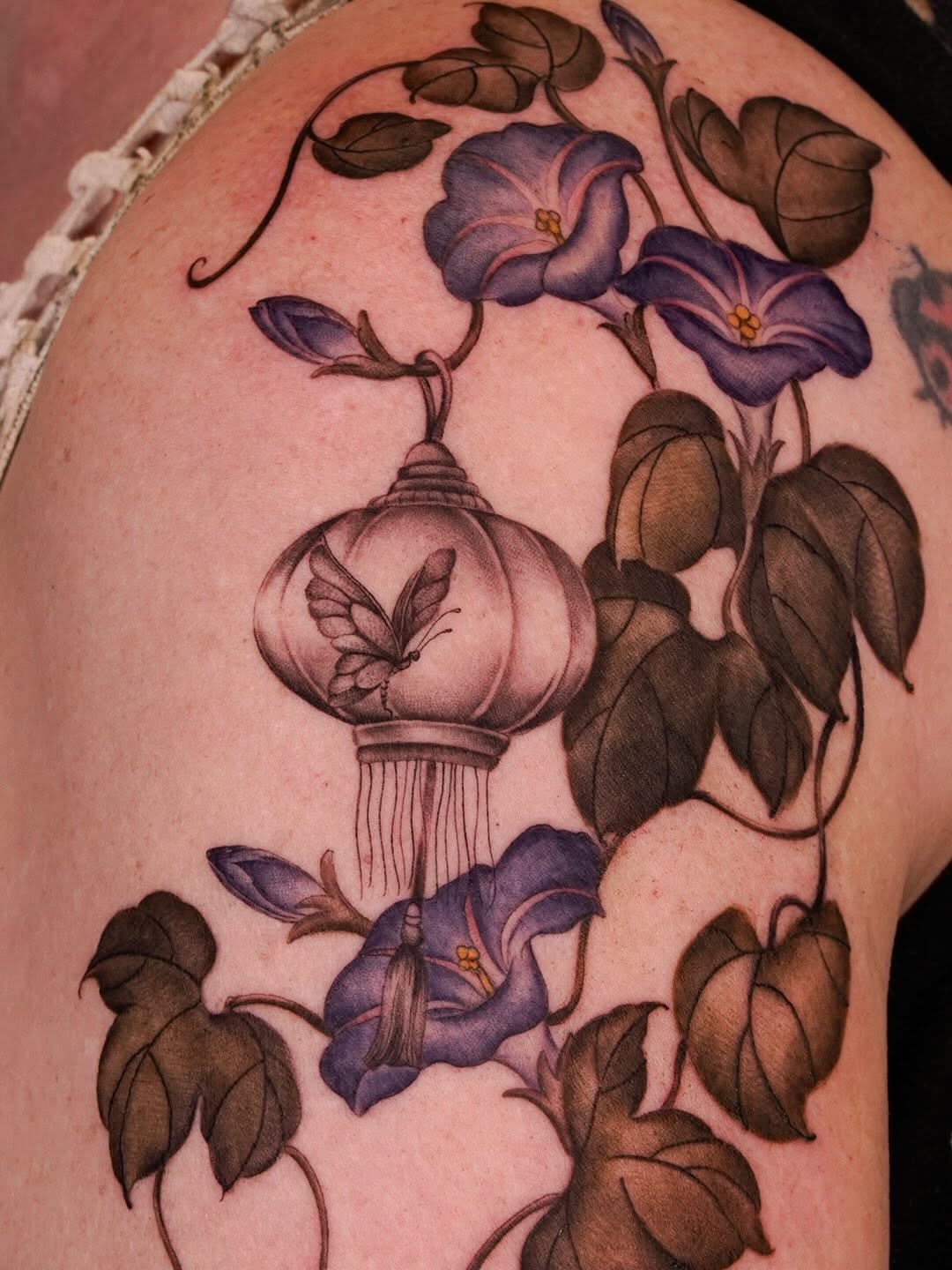 Tattoo by @nickilyen — realism