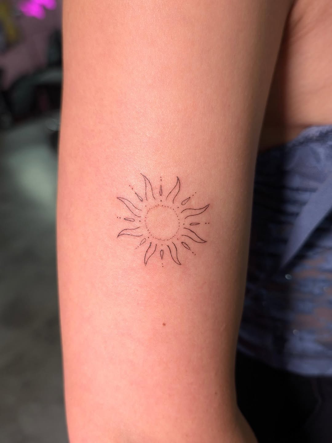 Tattoo by @jqln.ink — fine_line, minimalist