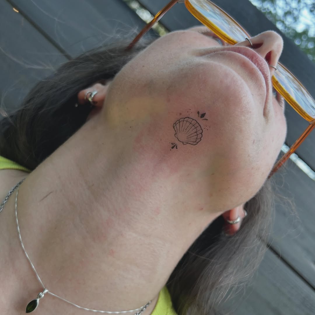 Tattoo by @misskatietattoos β fine_line, minimalist