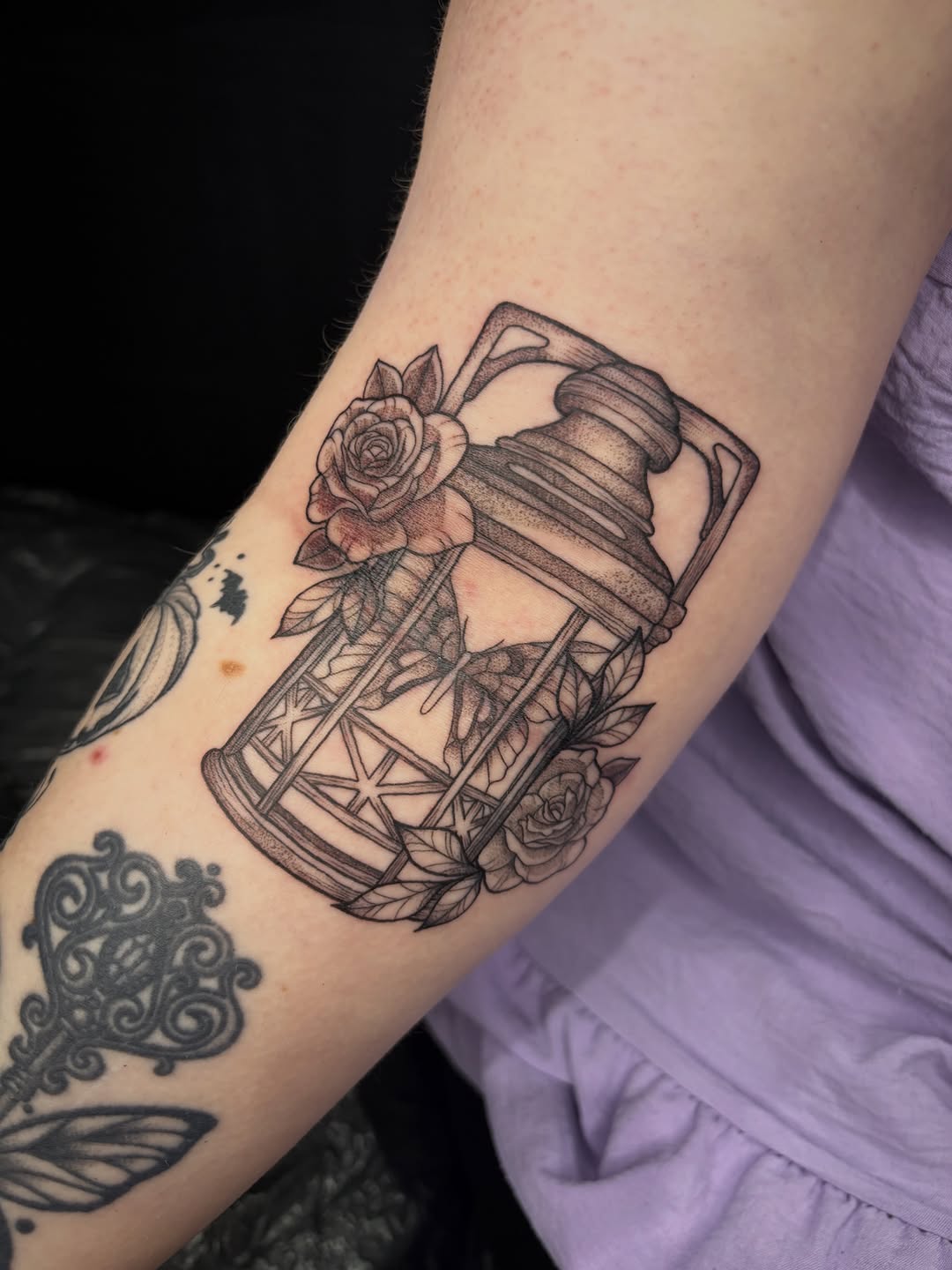 Tattoo by @poppyoliviatattoo — black_and_grey, fine_line