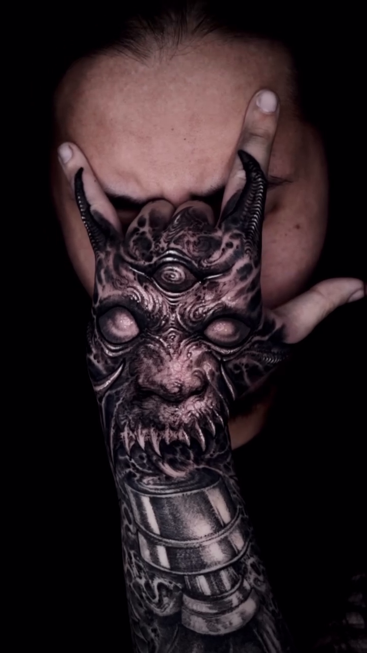 Tattoo by @kwannew_ โ black_and_grey, realism