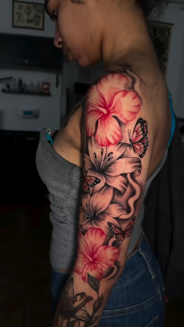 Tattoo by @tattoo_marvin23 — realism, fine_line