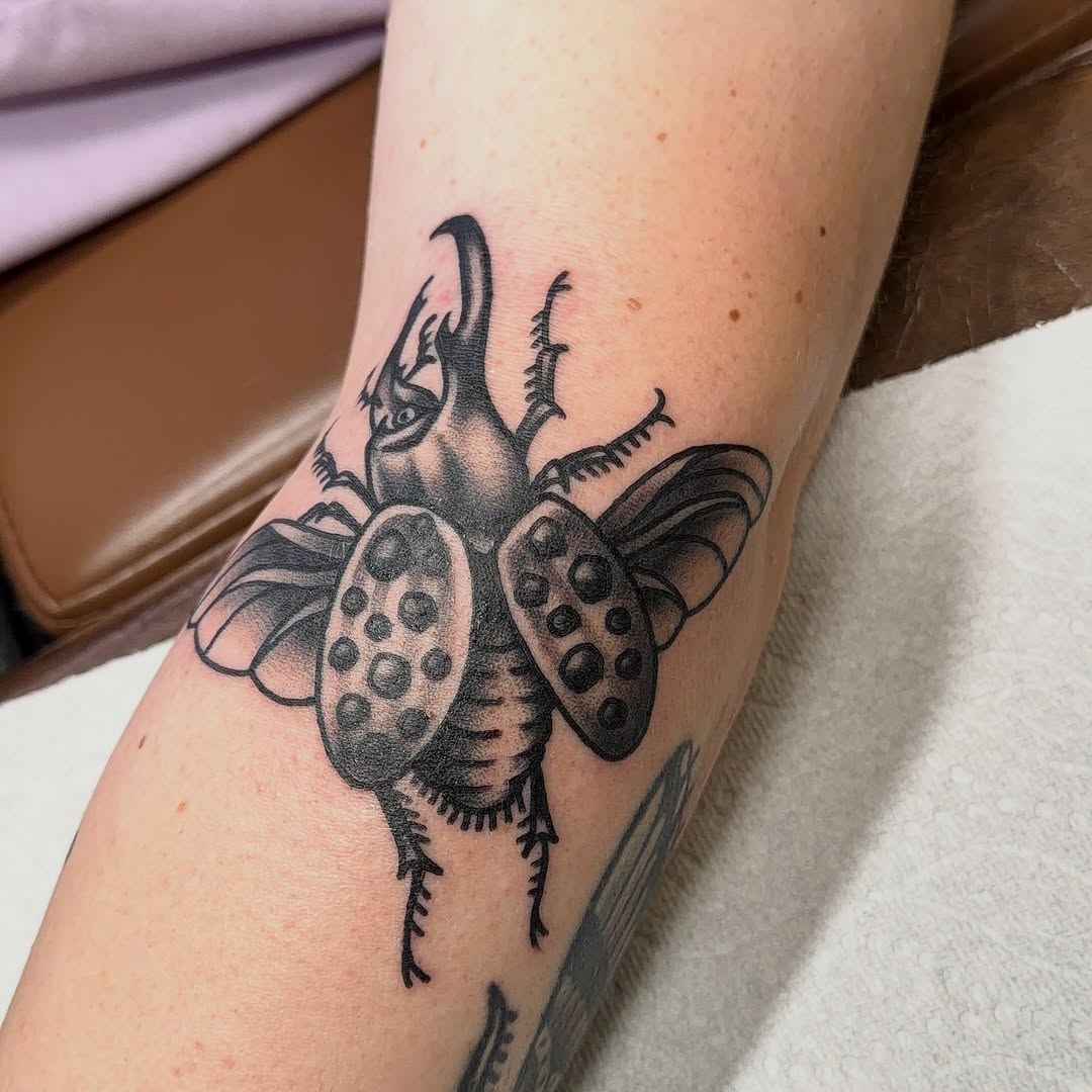 Tattoo by @craigsmithtattoos — black_and_grey, realism