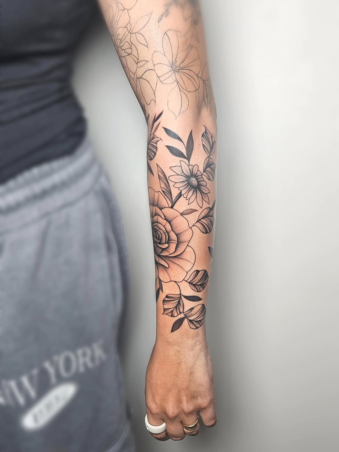 Tattoo by @tattsbytayy — black_and_grey