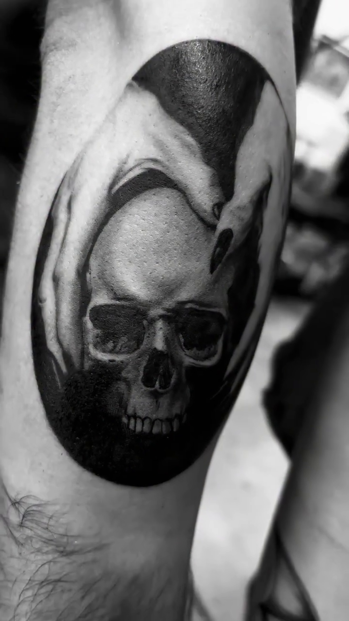 Tattoo by @ryan_tattoos_ β black_and_grey, realism