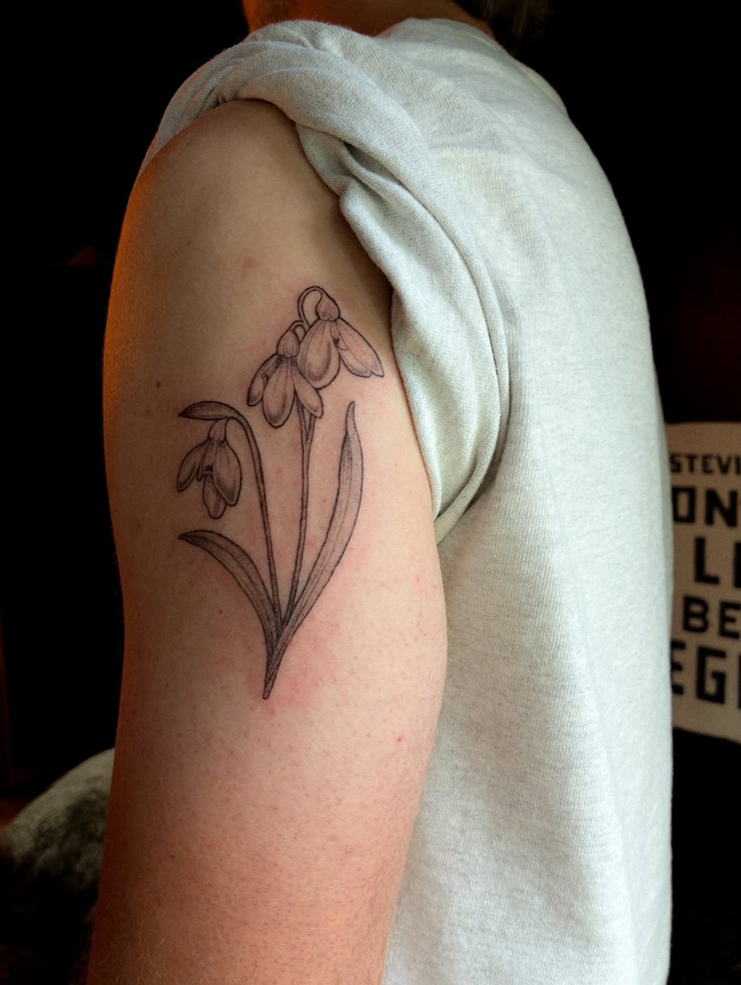 Tattoo by @averistattoo — fine_line